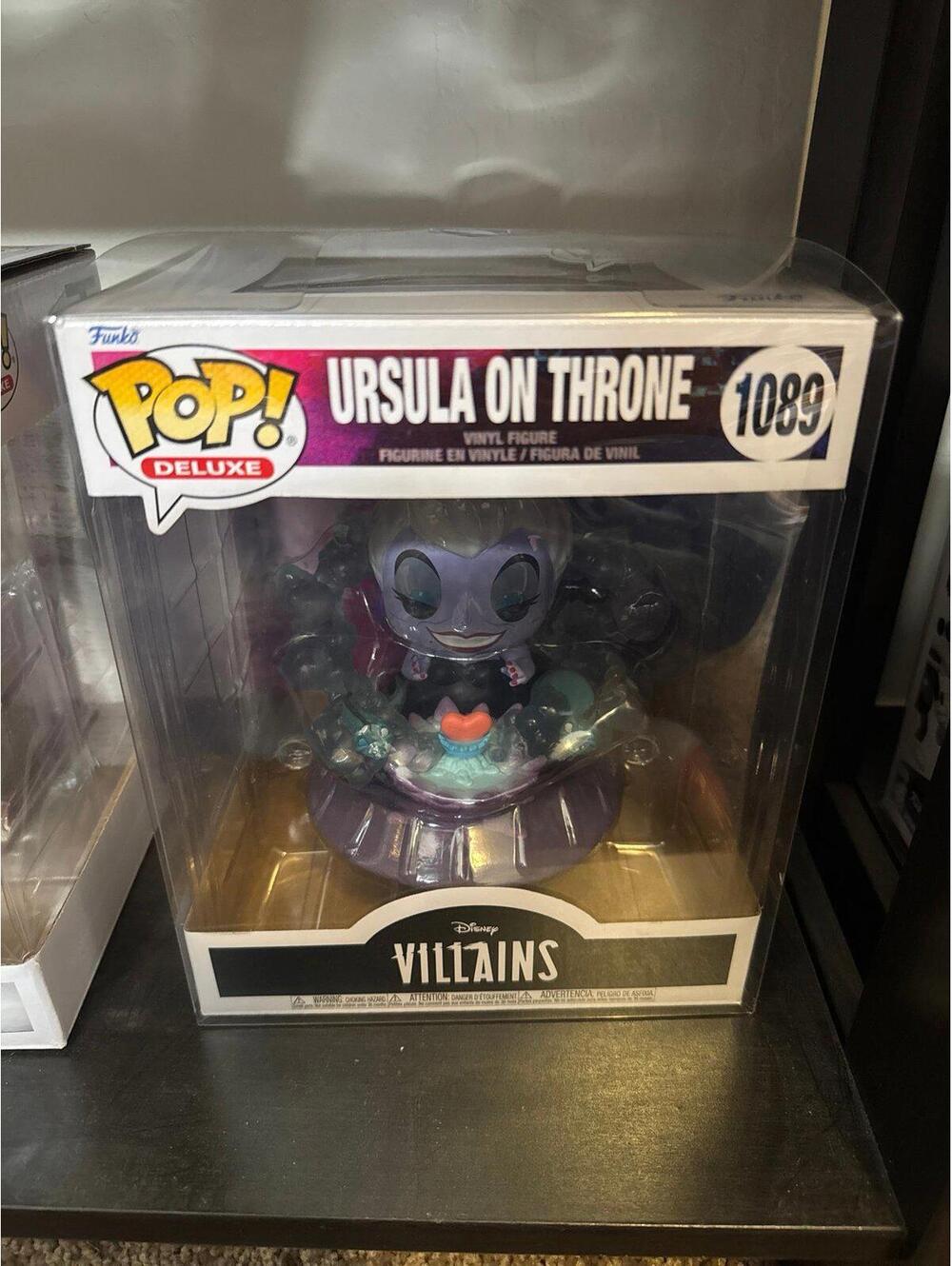 Funko Pop! Deluxe Ursula on Throne (6 inch) 1089